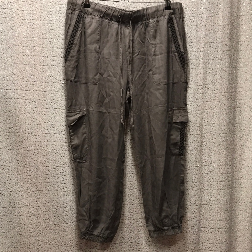 𗁥Anthropologie𗁥 Relaxed Fit Pants